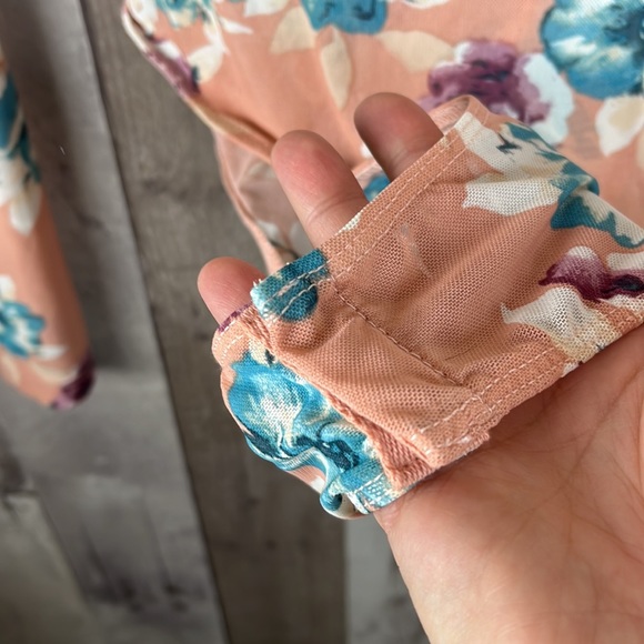 LNWT Lush floral sheer bodysuit size Small - Picture 5 of 6